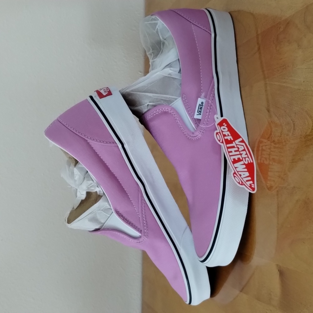 Vans Classic Slip-on, Orchid, size 9.5 men/11.0 women